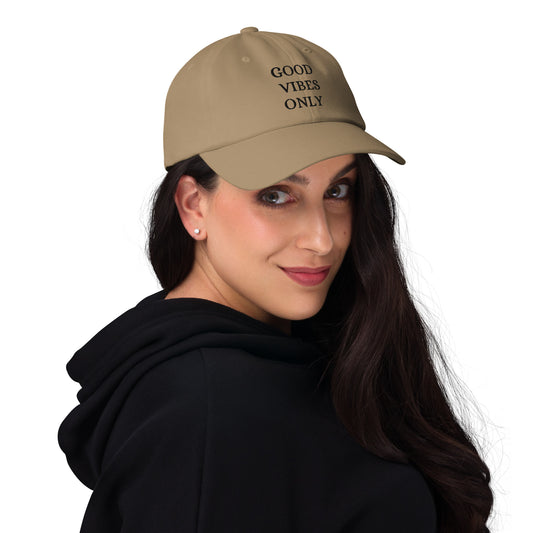 GOOD VIBES ONLY  hat